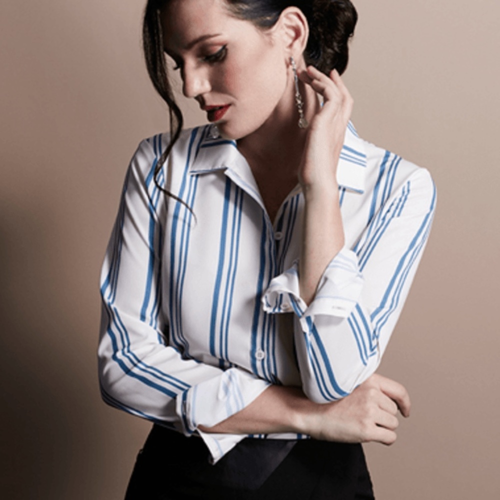 Elizabeth & Clarke Unstainable Button Down Laurent